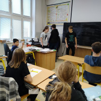 Deváťáci v roli učitelů