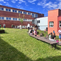 Naše školní atrium – místo odpočinku, pohybu i radosti